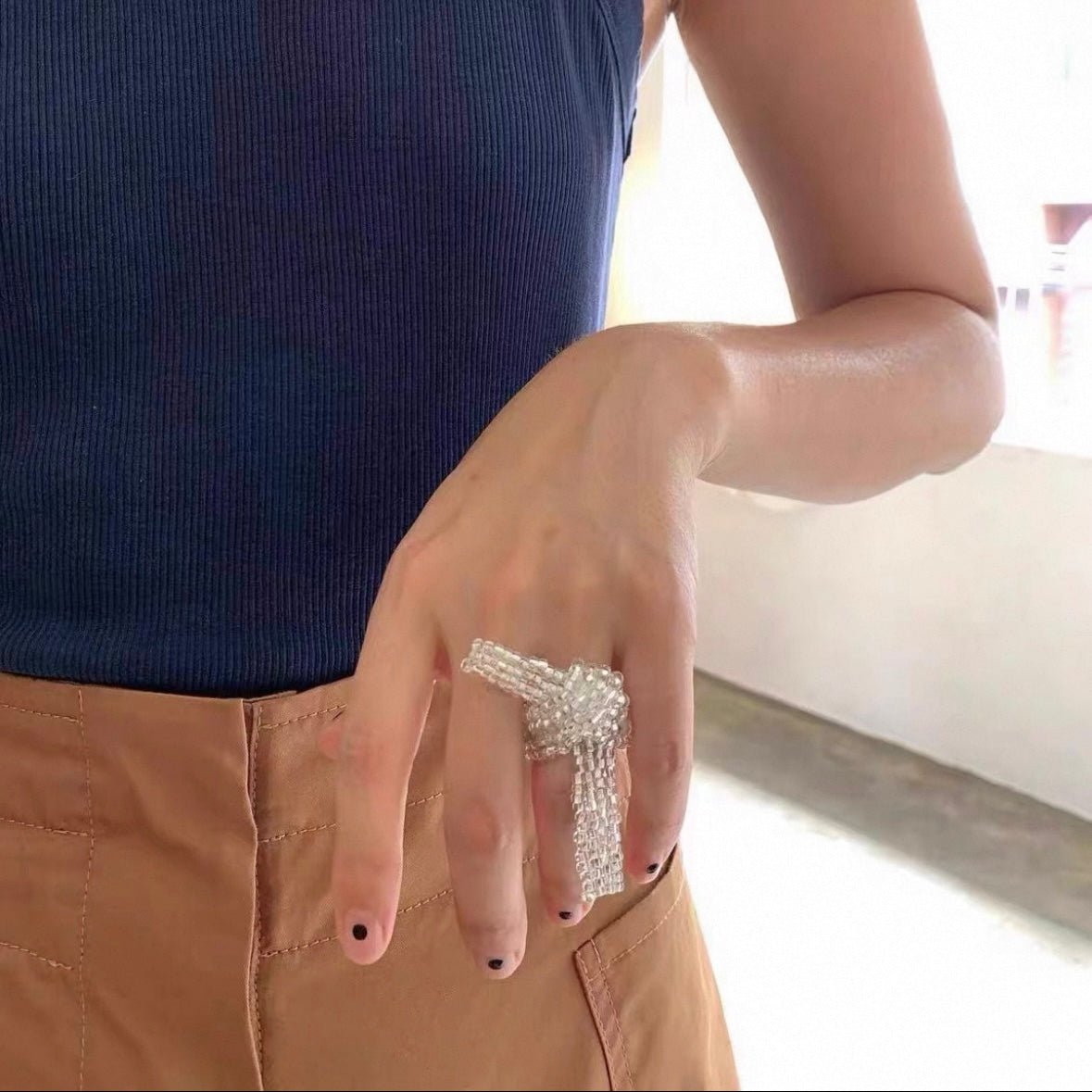 (feuil)LES. “Knot” Rings