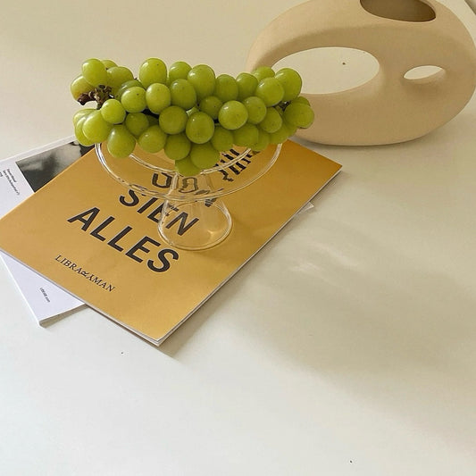 (feuil)LES. “Corner Scene” Pedestal Plate